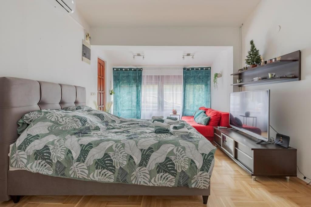Warm House Full Of Green Ambient,Joy And Comfort ザグレブ エクステリア 写真
